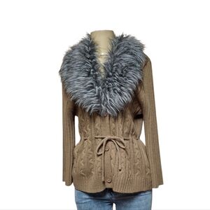 💋Covington Tan Cardigan with Faux Fur Collar💋